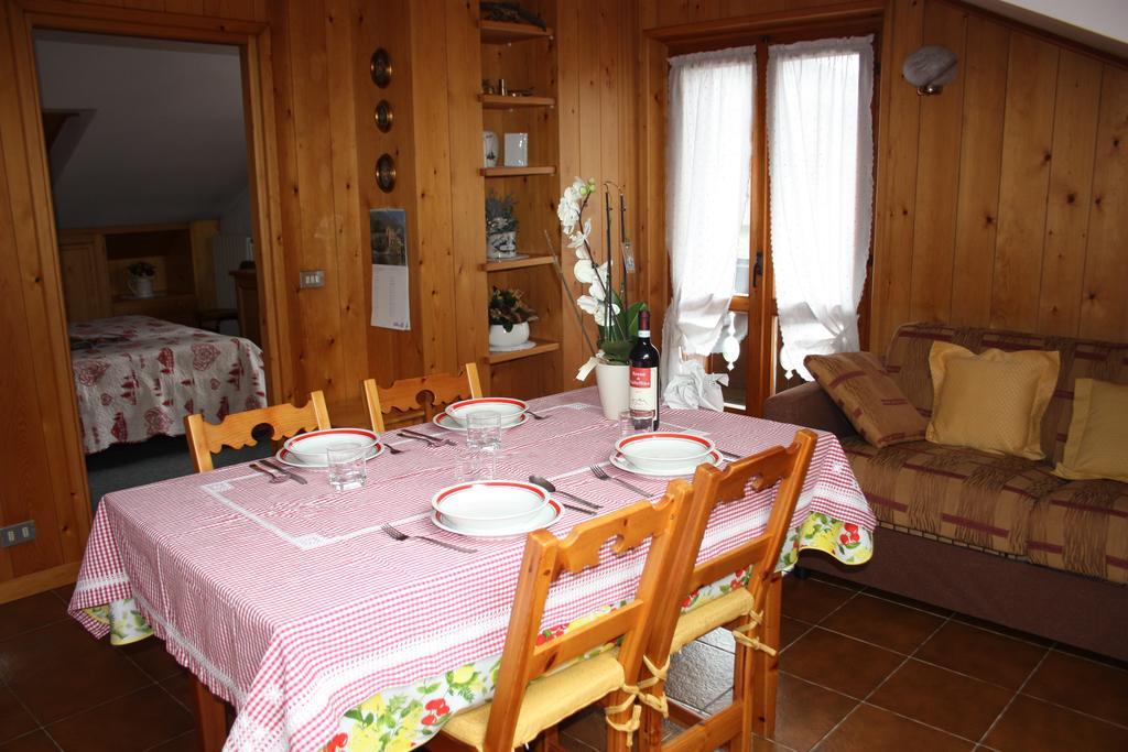 Chalet Stelvio บอร์มิโอ ภายนอก รูปภาพ